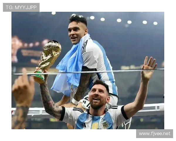 劳塔罗：二前锋转型全能中锋的进阶路径