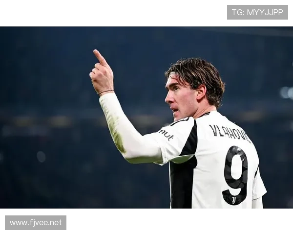 弗拉霍维奇与顶级中锋竞争地位解析