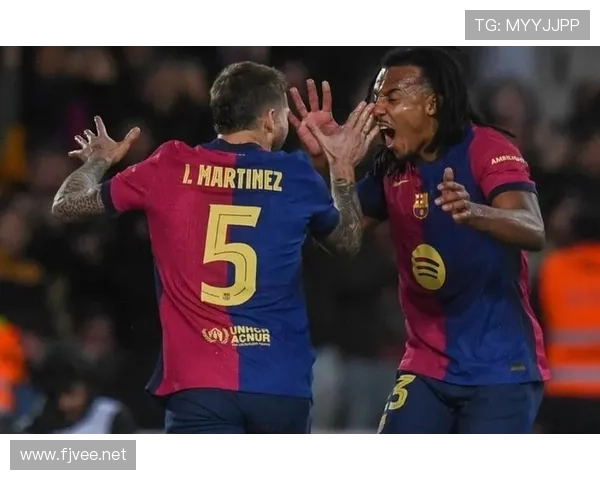 巴萨关键比赛表现波动，竞争格局调整局面已逐步体现